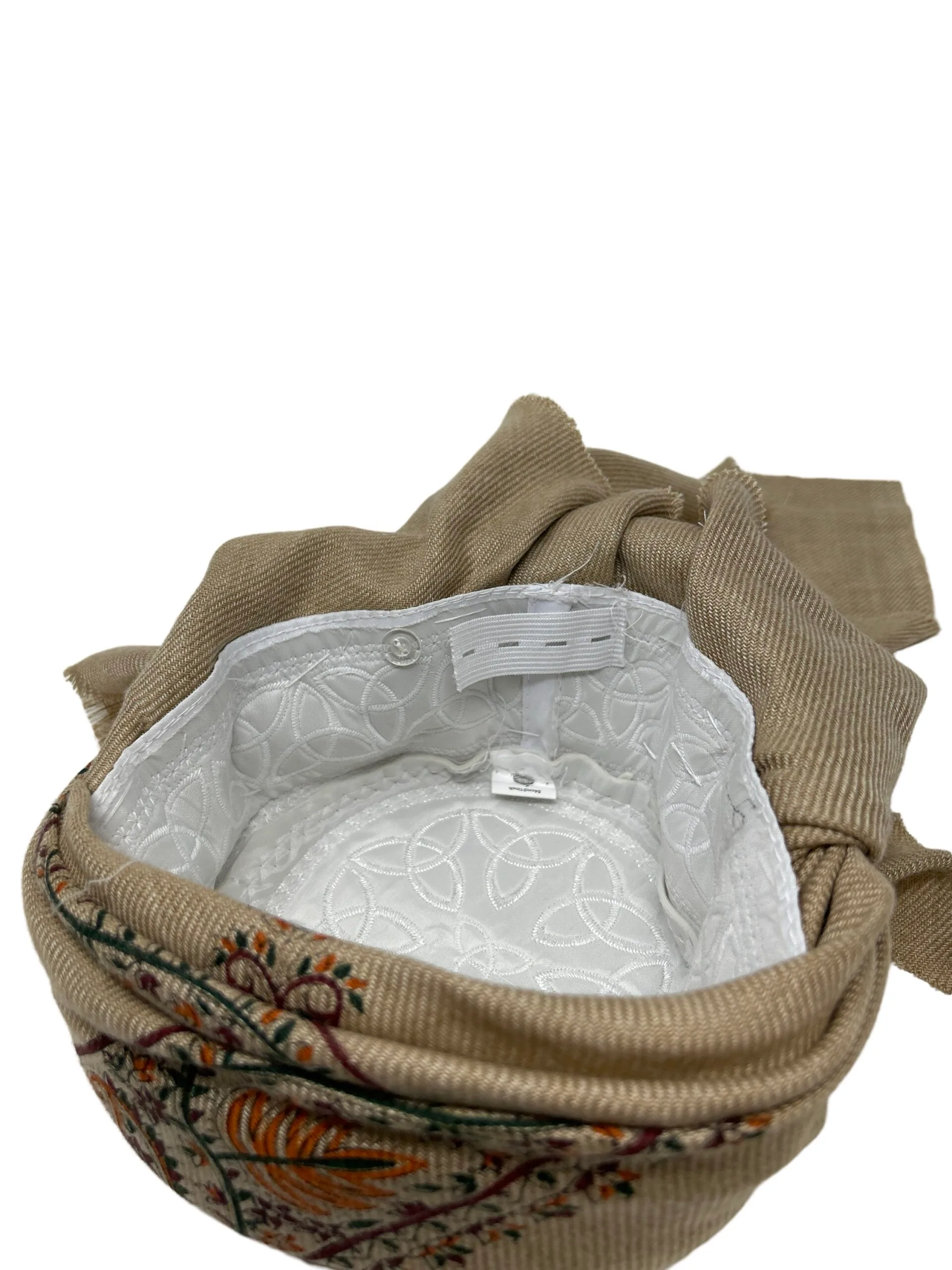 Readymade Adjustable Shawl - Image 2