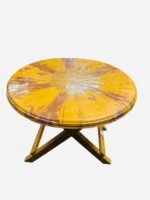 ROUND PLASTIC TABLE   طاولة مجالس