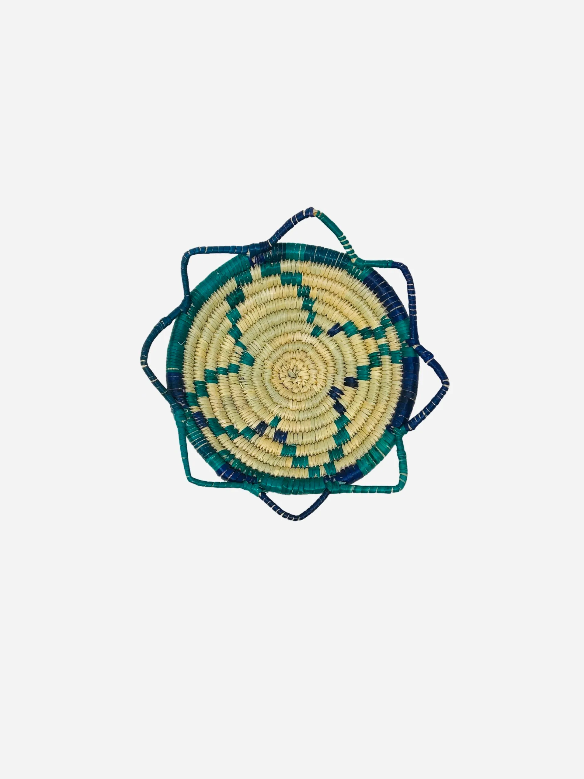 Yemeni Handwoven Bowl Small. طبق يمني عزف - Image 4