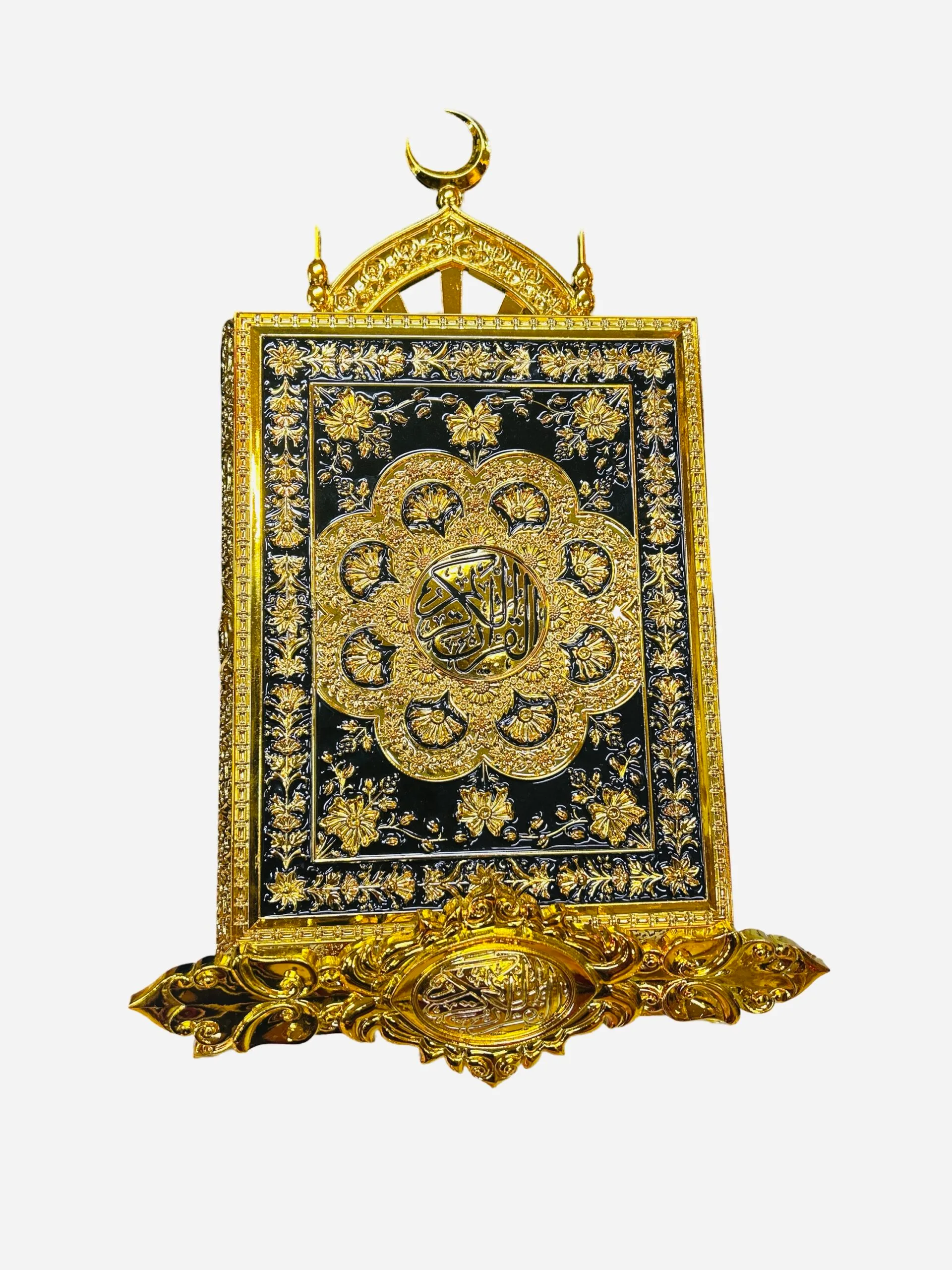 Holder Quran - Image 1