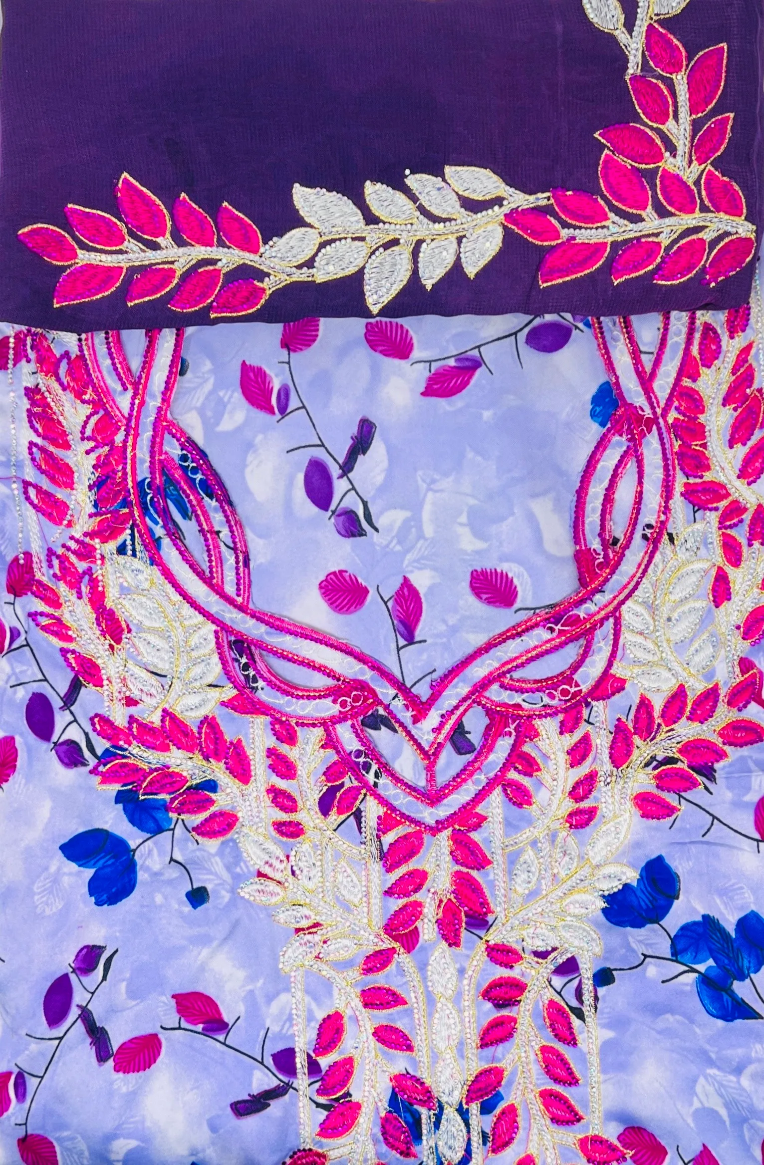 Mukhoor with embroidered design with hijab - Image 3