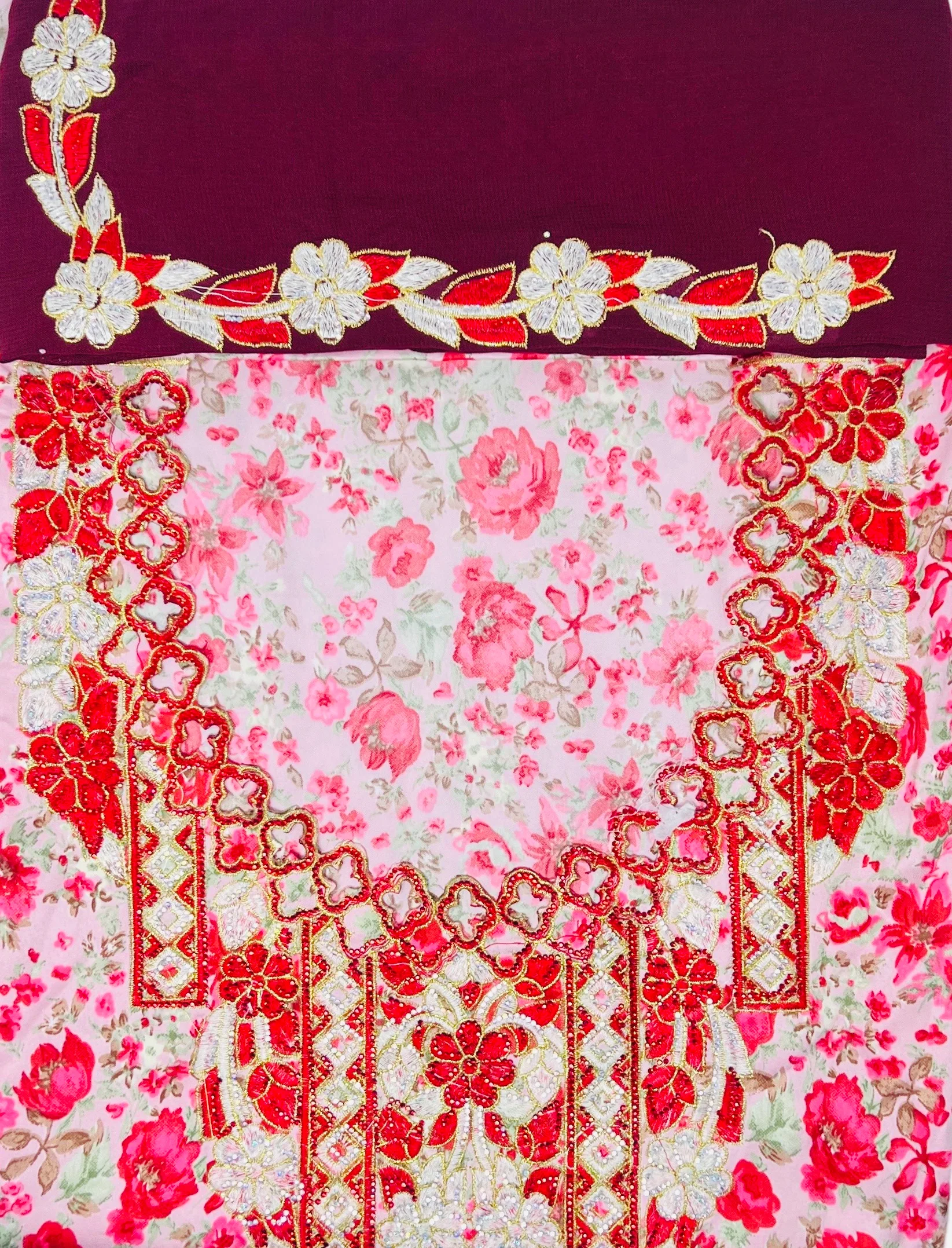 Mukhoor with embroidered design with hijab - Image 6